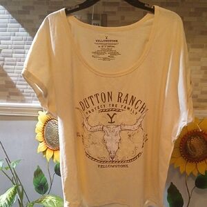 Dutton Ranch Women's Cream Graphic T-Shirt